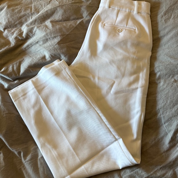 Brand new Aritzia Agency Pant Size 4 - Picture 2 of 2